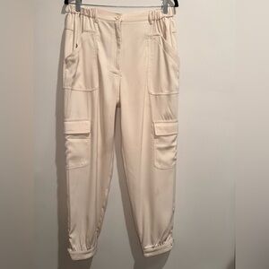 Max Studio London Lightweight Cargo Pants – Size L – MSRP $128 NWT